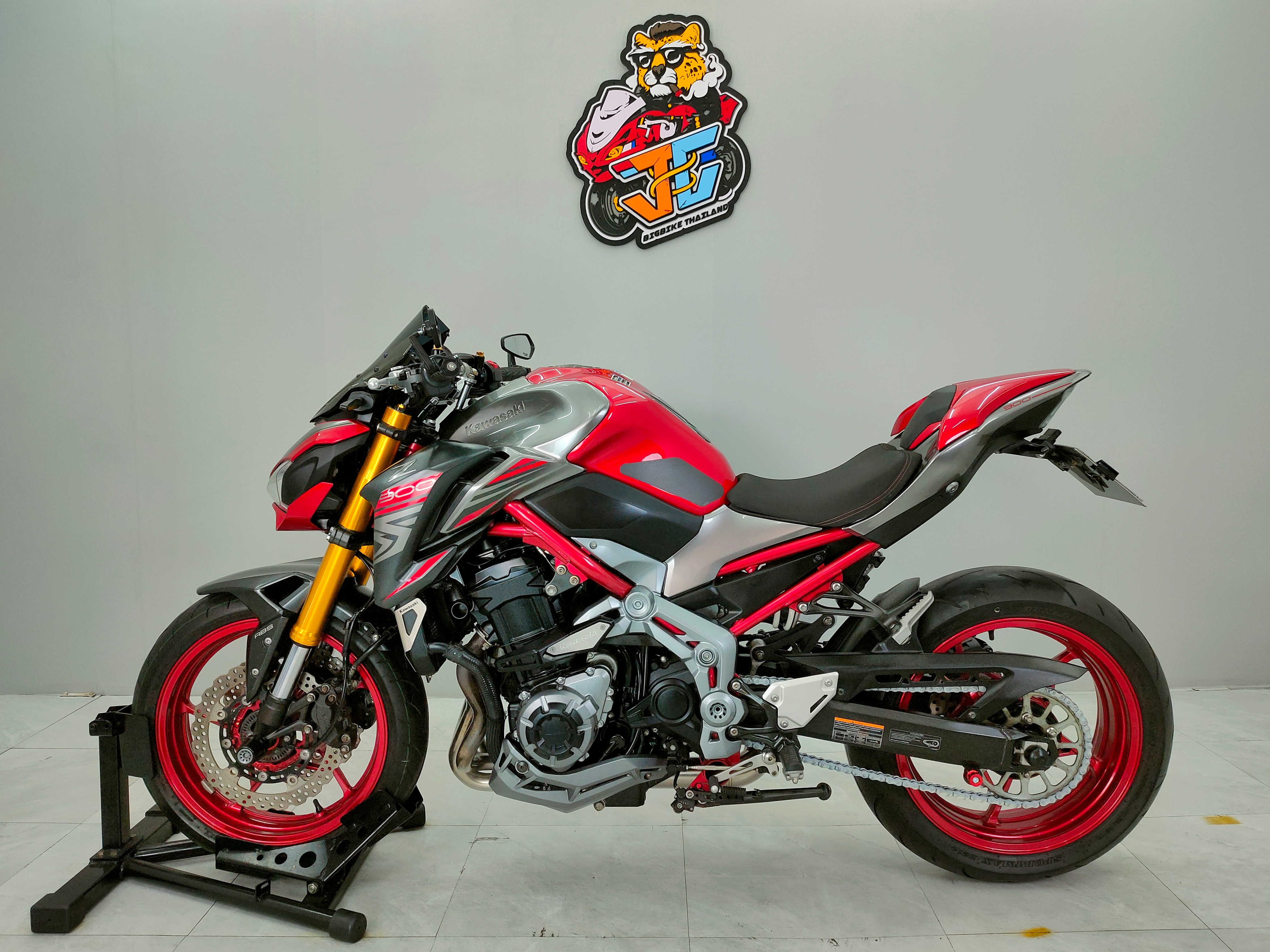สุดยอดรถตลาดมาพร้อมโปรแรง...." มาแต่ตัวกับ❤️🔥ก็พอ‼️" KAWASAKI Z900 SE จดกลางปี2020 มือเดียวป้ายแดง ทรงแบบนี้ขี่ใช้กันยาวๆ