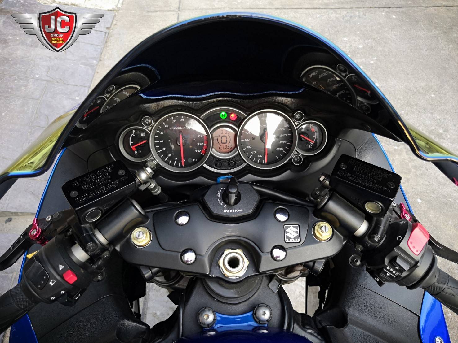 HAYABUSA Canada SPEC.ปี2011"ตำนานที่ยังมีลมหายใจ"