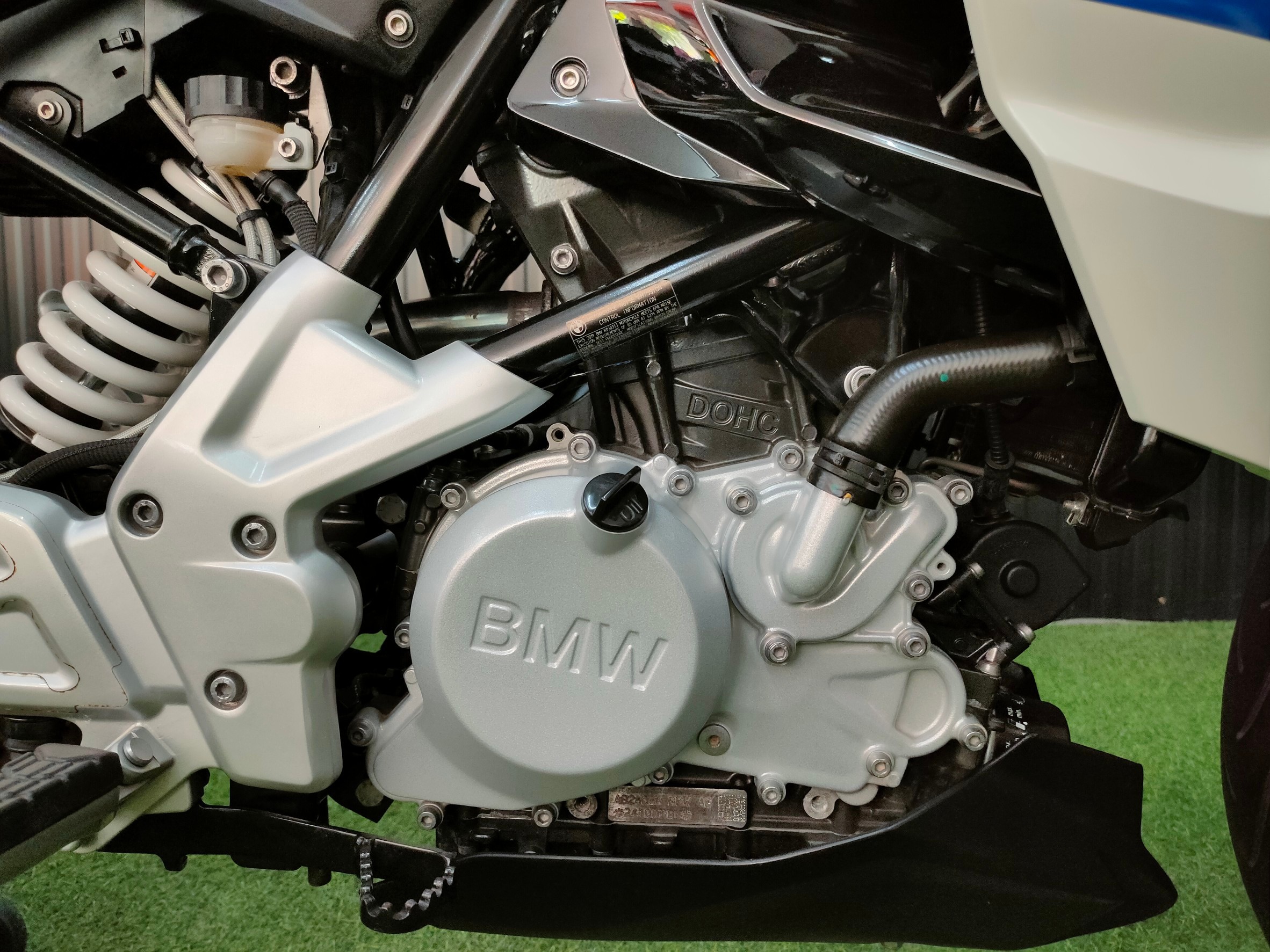 "จะออกรถใหม่...แวะดูคันนี้ก่อน" 😘 BMW G310r ปี 2021 model2019 สภาพนางฟ้าจ๋า ✨ สายจอด2พันโล‼️