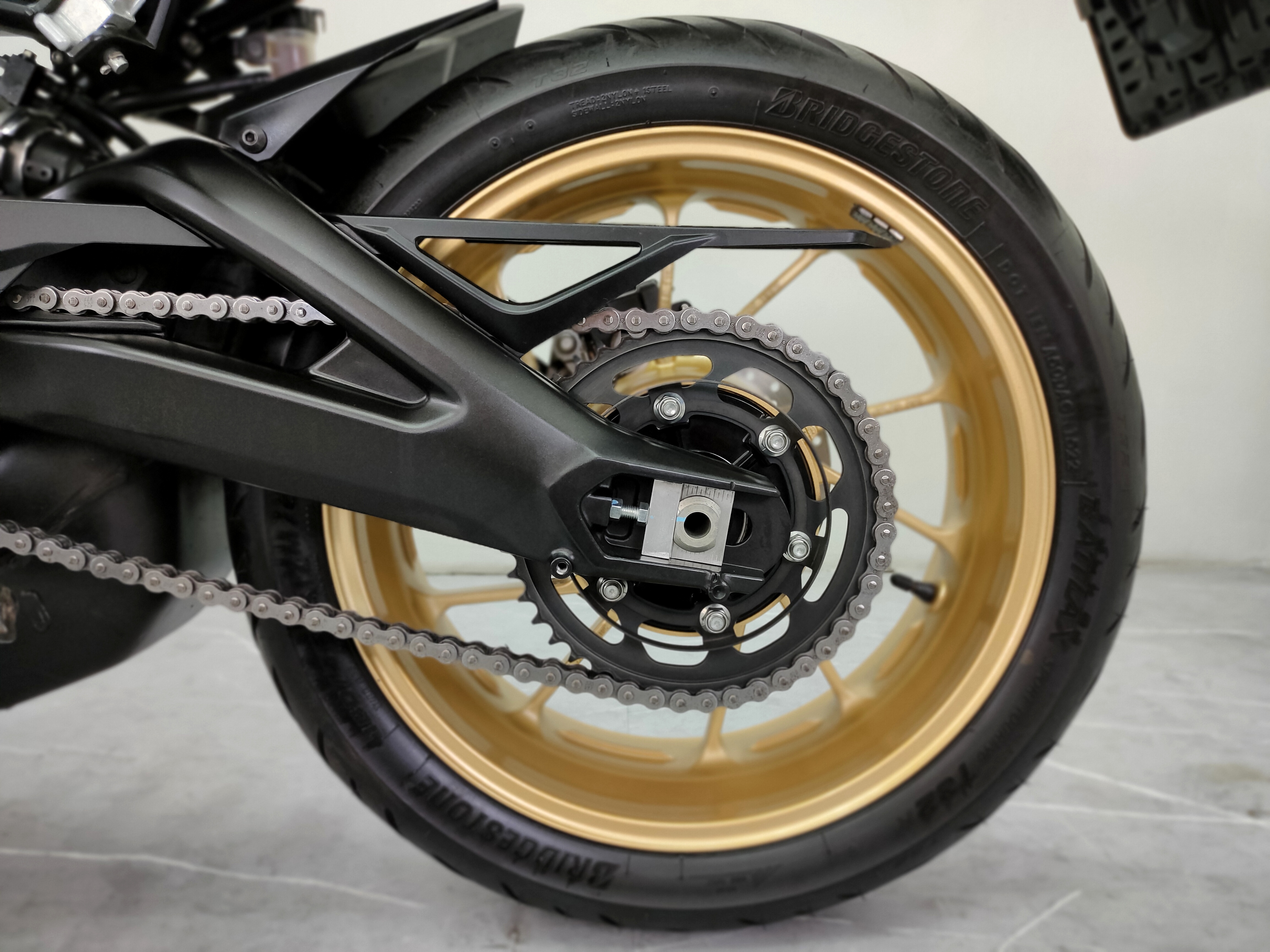 โป๊ะ💥 จัดคันนี้ไปหายห่วงแน่นอน YAMAHA XSR900 จดปี 22 โมเดล20 "Retro Classic" . . . พร้อมประกันชั้น1️⃣ คุ้มๆ จบๆ ออกรถเพียง 12600 เท่านั้น⁉️(กรณีผ่อนเท่านั้น)