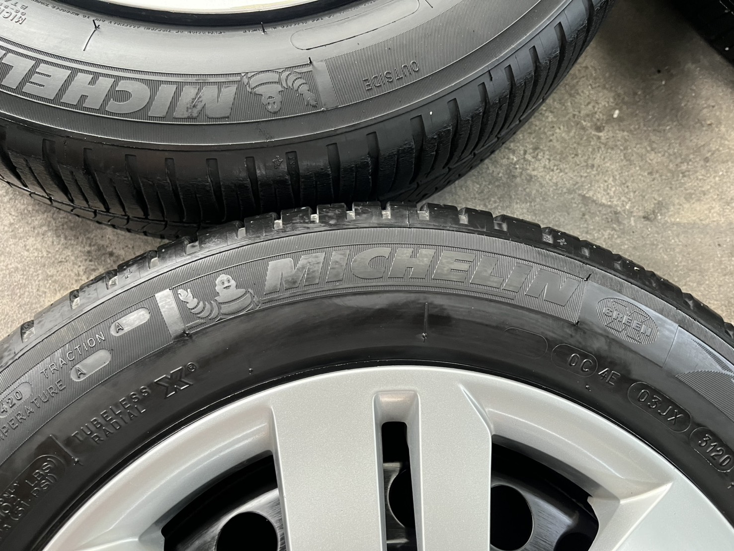 ✨ล้อกระทะ 4รู100✨Honda ขอบ 15 แถมยาง 175-65-15 Michelin ปี 20