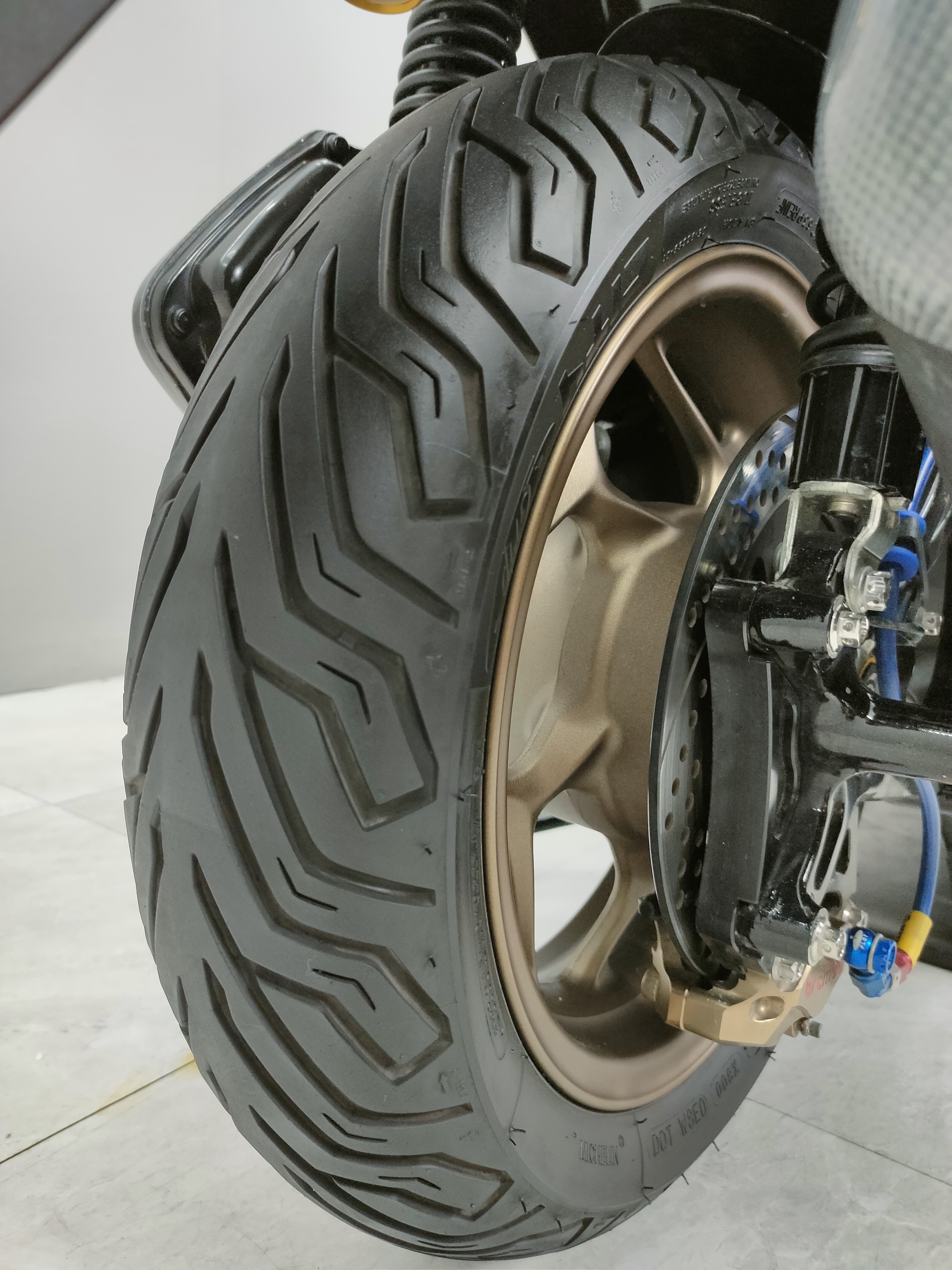 วัยรุ่นจ๋า...พี่มาแล้วจ้า 😘 HONDA PCX160 abs จดปี 2021 ไมล์ 1️⃣ พันโลแท้ + ของแต่ง3หมื่น‼️