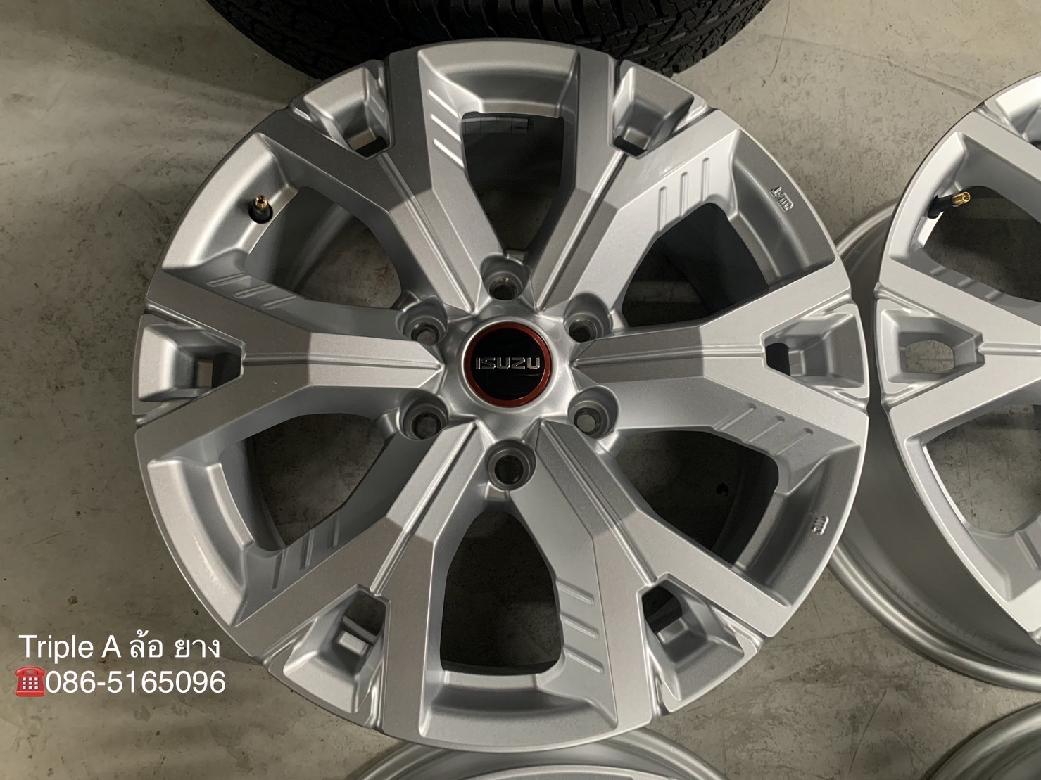 ✨ล้อแม็กป้ายแดง✨ISUZU D-Max รุ่นใหม่ ขอบ 18 สีบอร์น💖ใหม่กริ๊บ💖