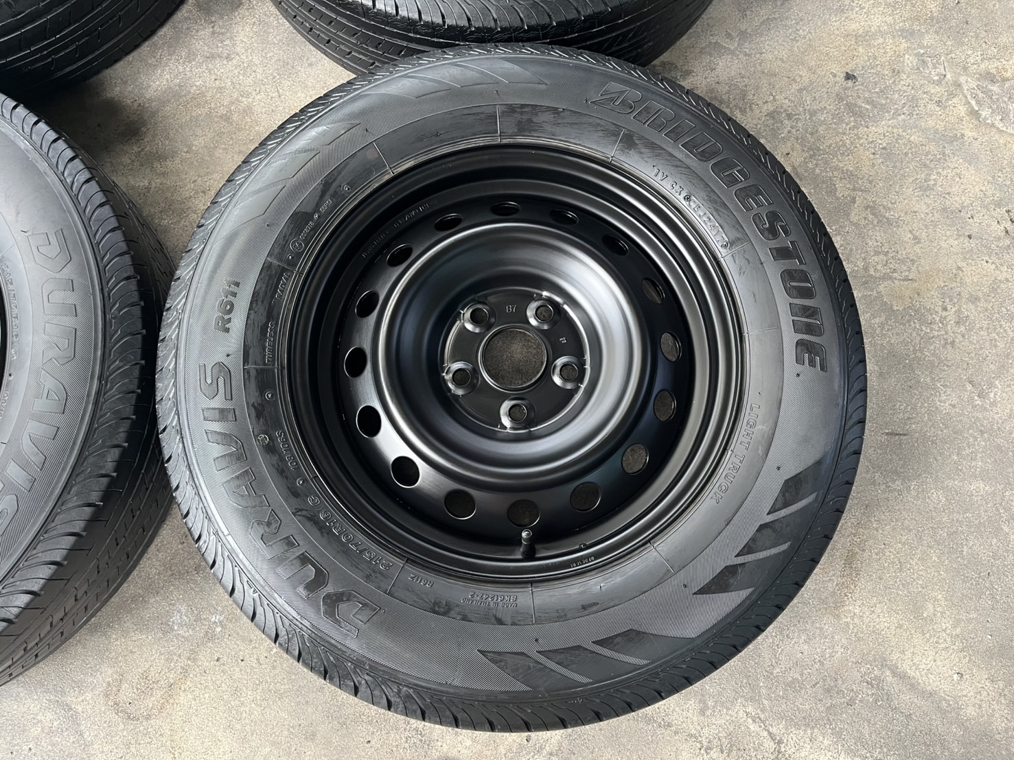 ✨ล้อกระทะแถมยาง✨5รู114 Toyota ขอบ 16 สีดำ