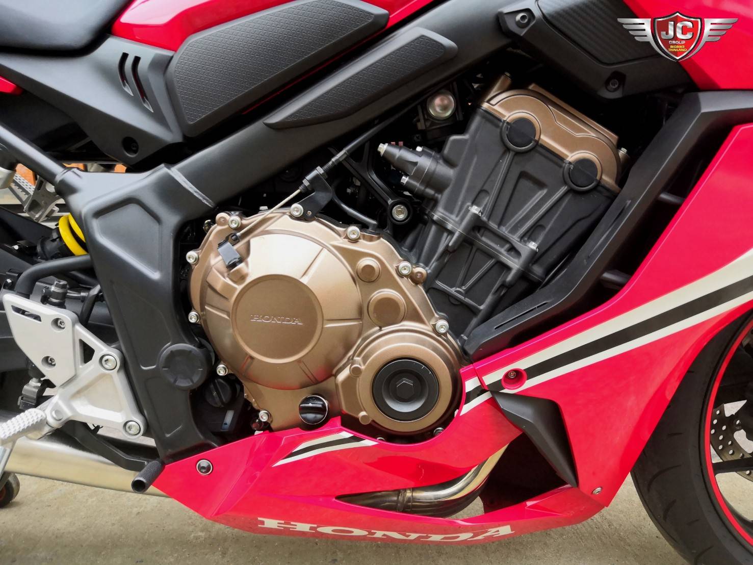 >>>𝐂𝐁𝐑-650𝐑<<<2020 นี้เลย..."ซื้อแทนรถใหม่ได้เลย"