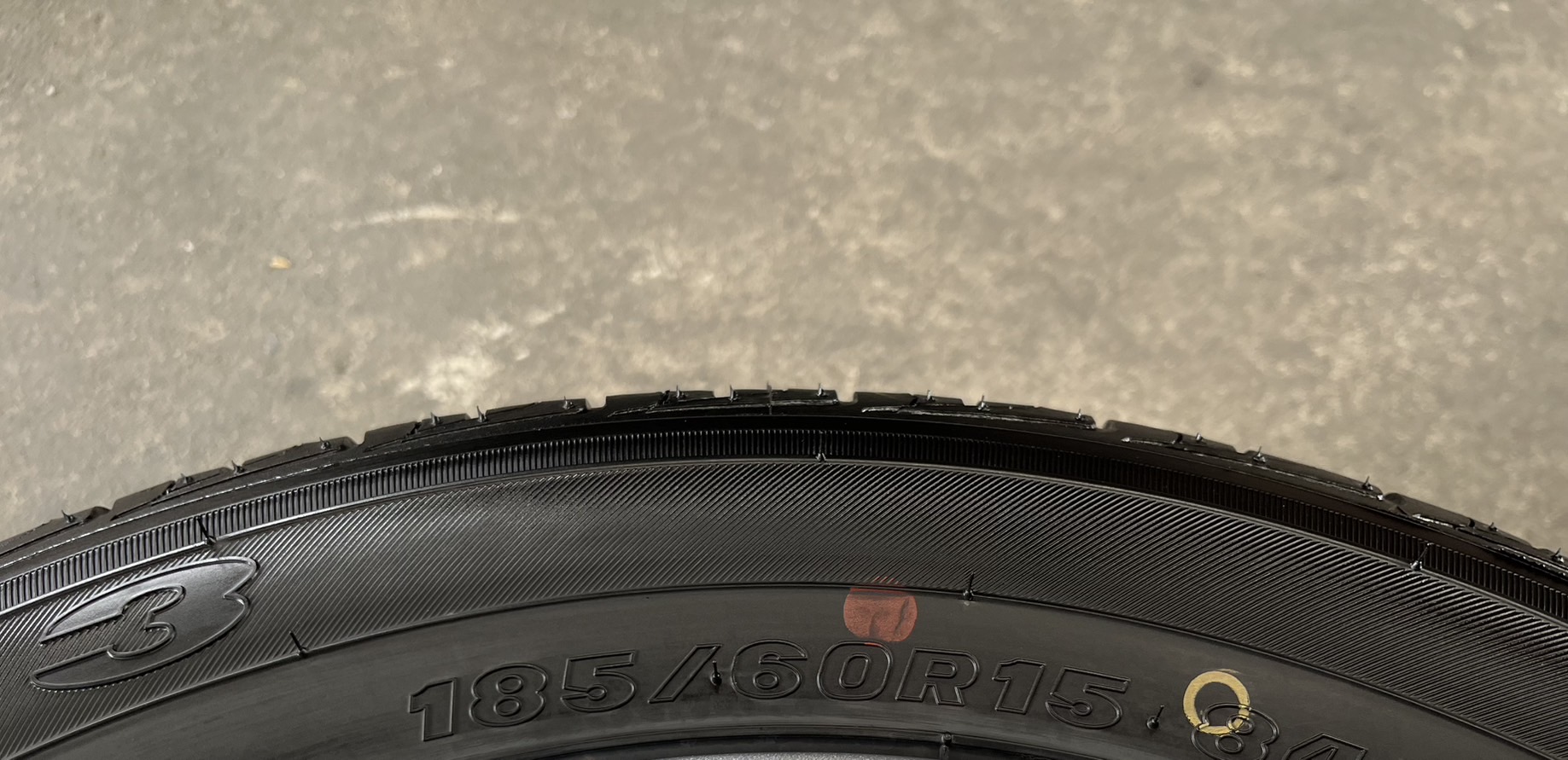 ✨ยางใหม่ป้ายแดง✨185-60-15 Maxxis💥ปี 25💥💖ใหม่กริ๊บๆ🚗ถอดจากโชว์รูม