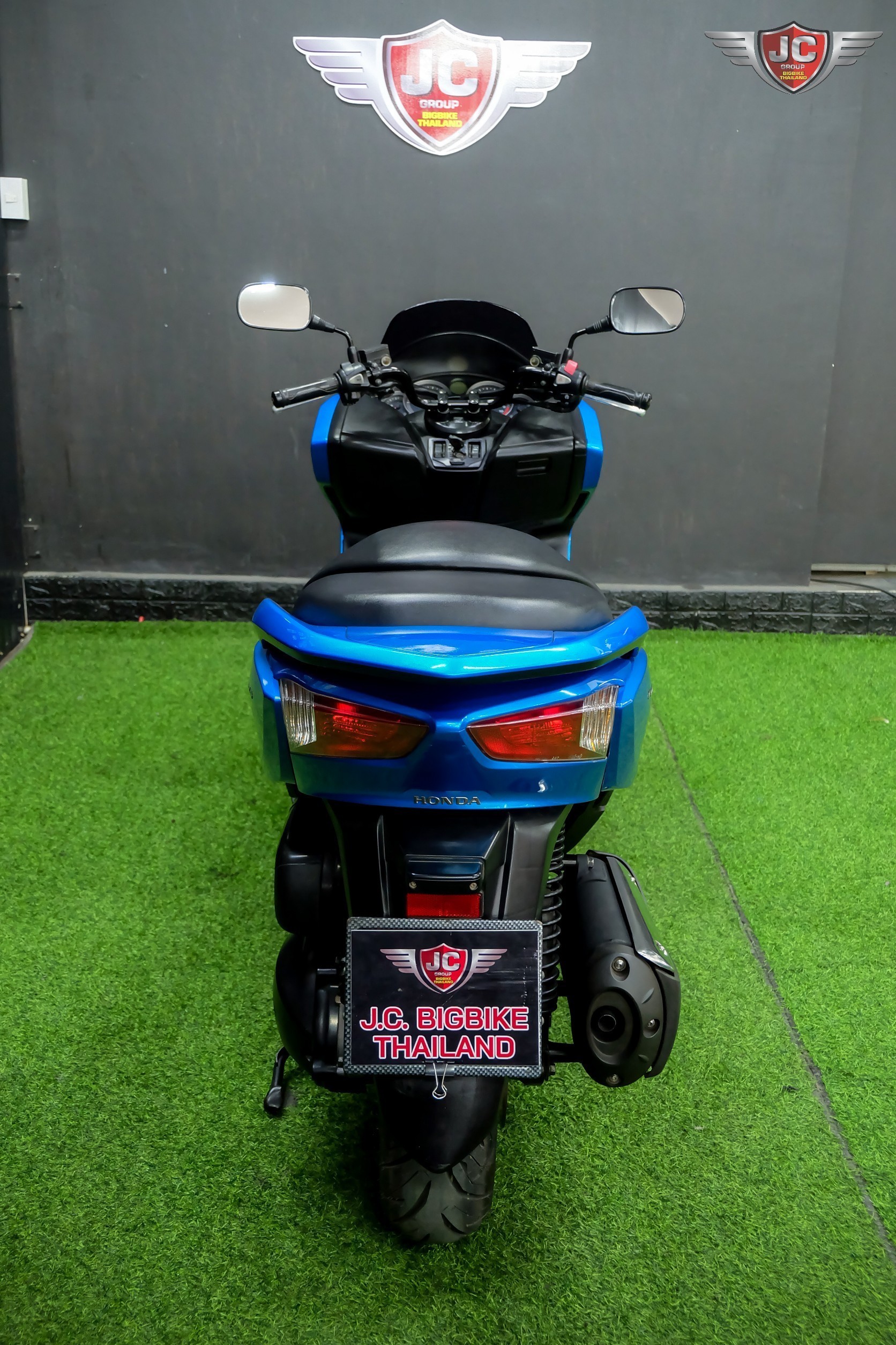 🦉 มาแรงจิงช่วงนี้....เจ้านกฮุก 🦉 FORZA300 รถปี 2017 สวยใสพร้อมใช้