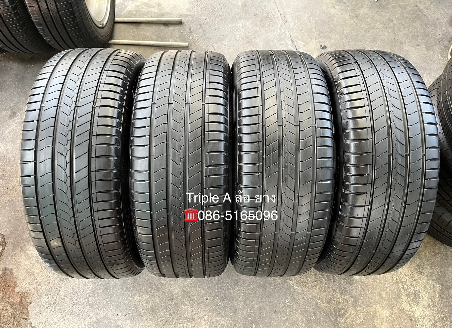 ✨ยาง✨215-55-16 Pirelli♨️ปี 24♨️สภาพสวย