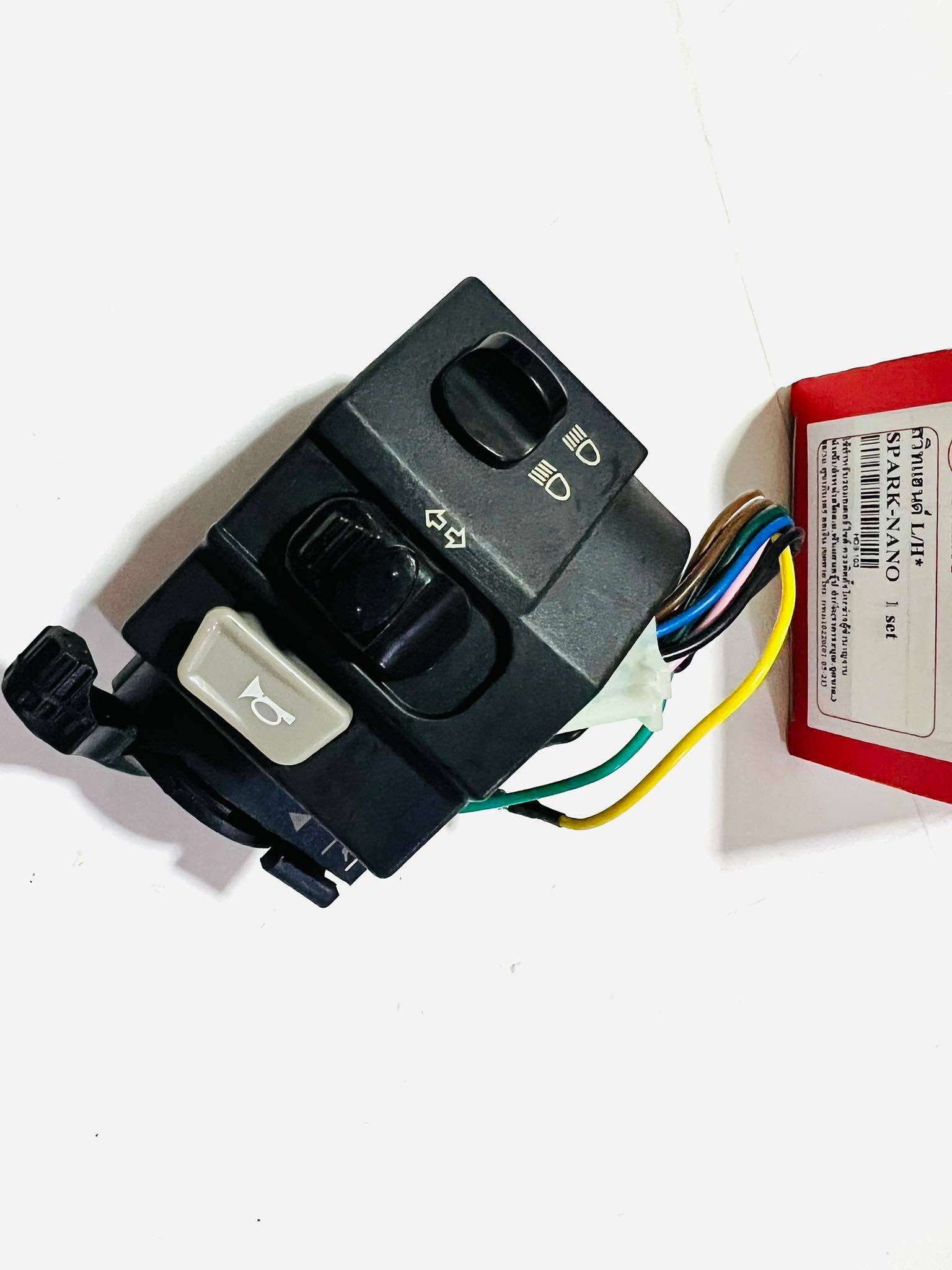 สวิทแฮนด์เฉพาะด้านซ้ายสปาร์คนาโน spark nano สตาร์ทเท้า