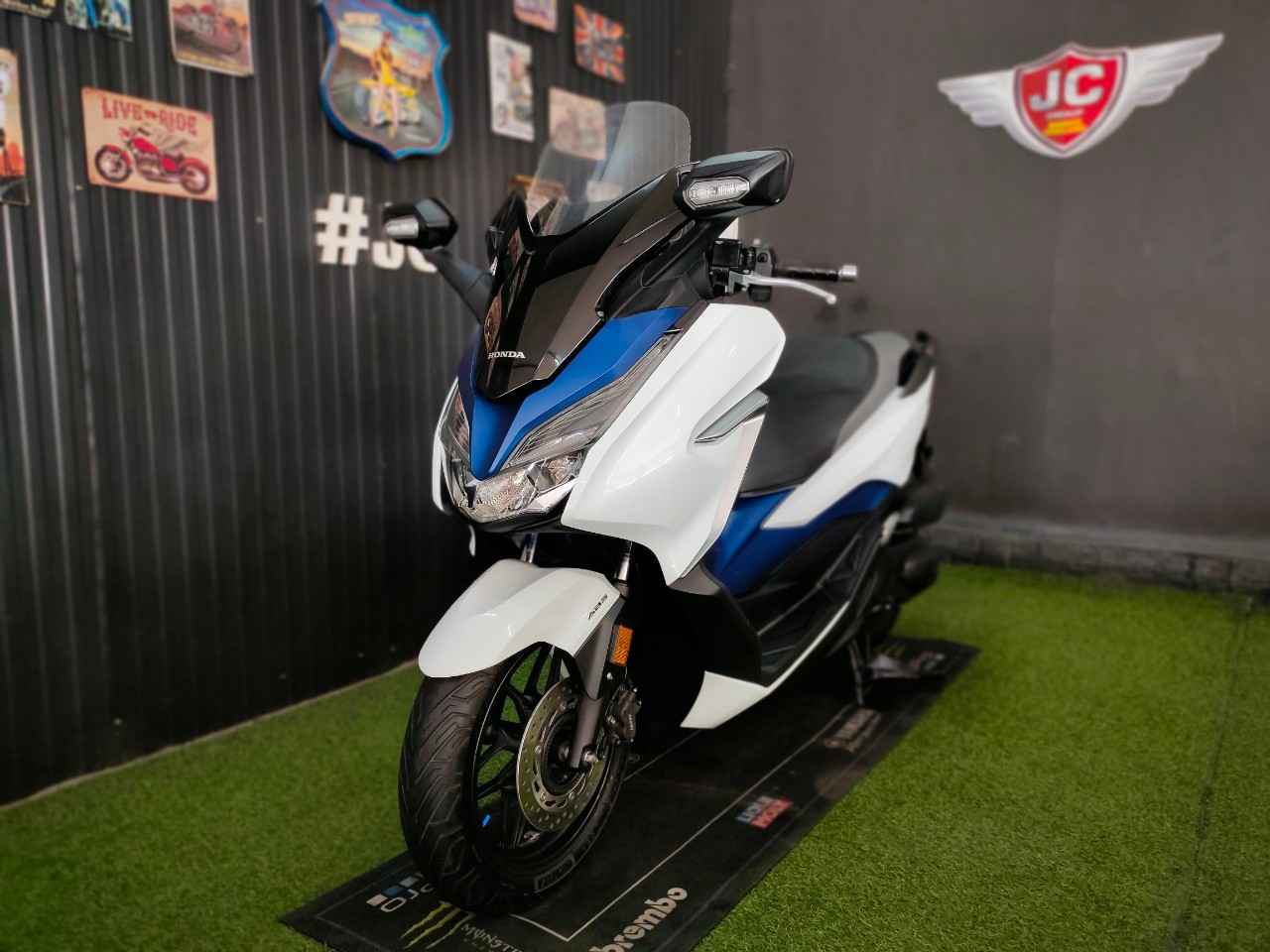 อะไรนะ . . . ออกรถ 2 พัน ⁉️ ได้ขี่ FORZA300 ปี 2020 แท้ๆ เครดิตดี จบเจ๊าไม่เร้าหรือ 😎