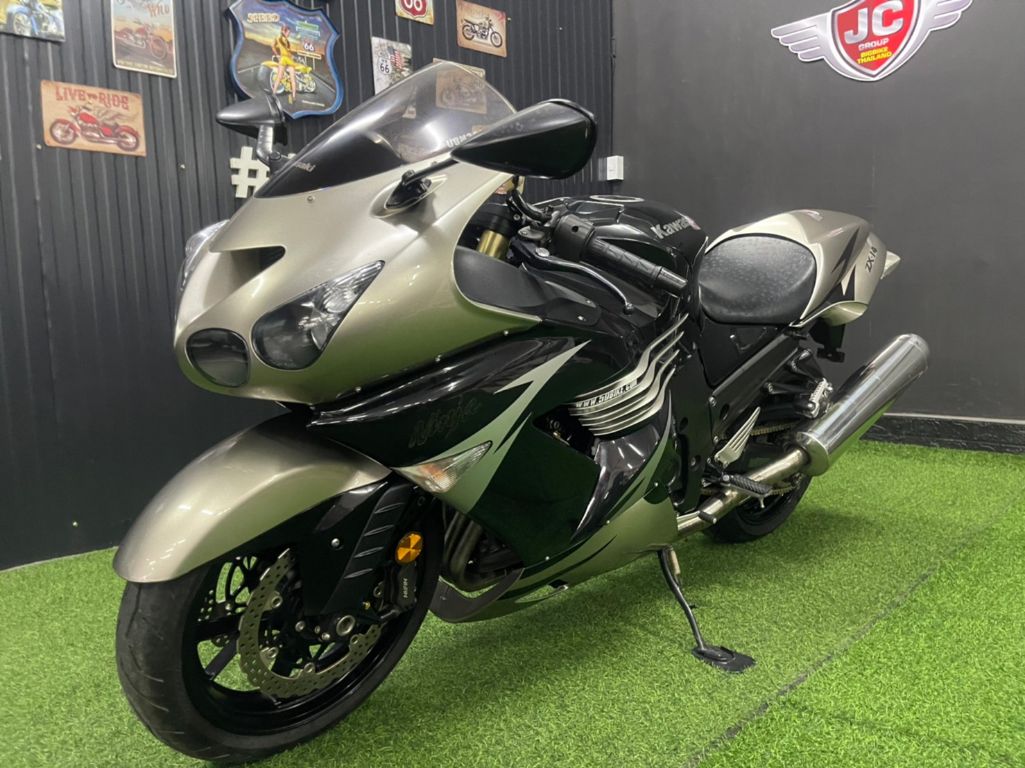 Kawasaki Ninja #Zx14 Spac.นอก ปี2011 โคตรสายจอด "ไมล์แท้9พัน+สีเดิมทุกชิ้น"