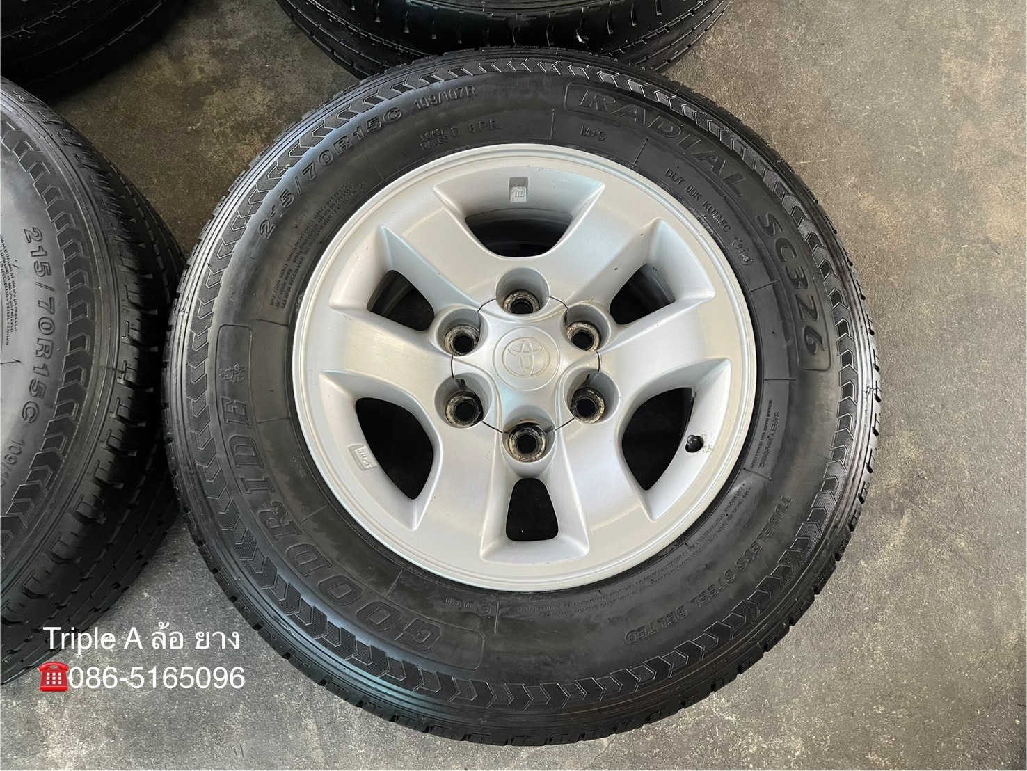 ✨ล้อแม็ก 6รู139✨Toyota Sport Rider D4D ขอบ 15 แถมยาง 215-70-15 Goodride ปี 23