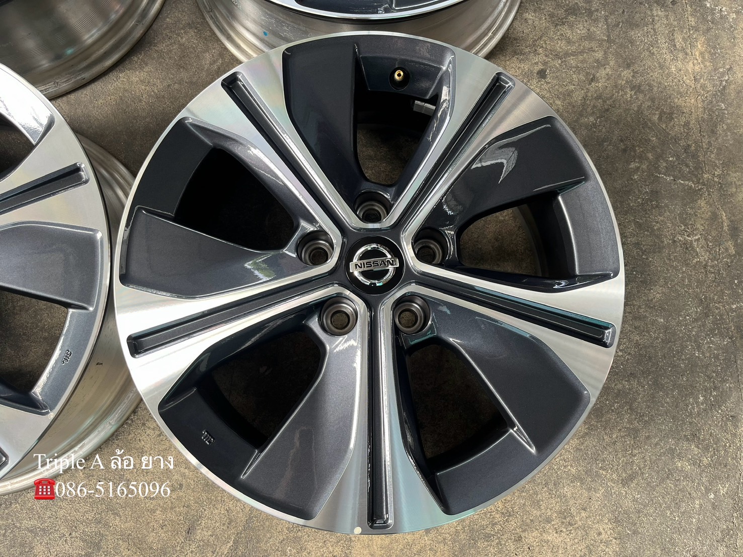 ✨ล้อแม็กป้ายแดง 5รู114✨Nissan KICKS รุ่นใหม่ล่าสุด ขอบ 17💖ใหม่กริ๊บ💖