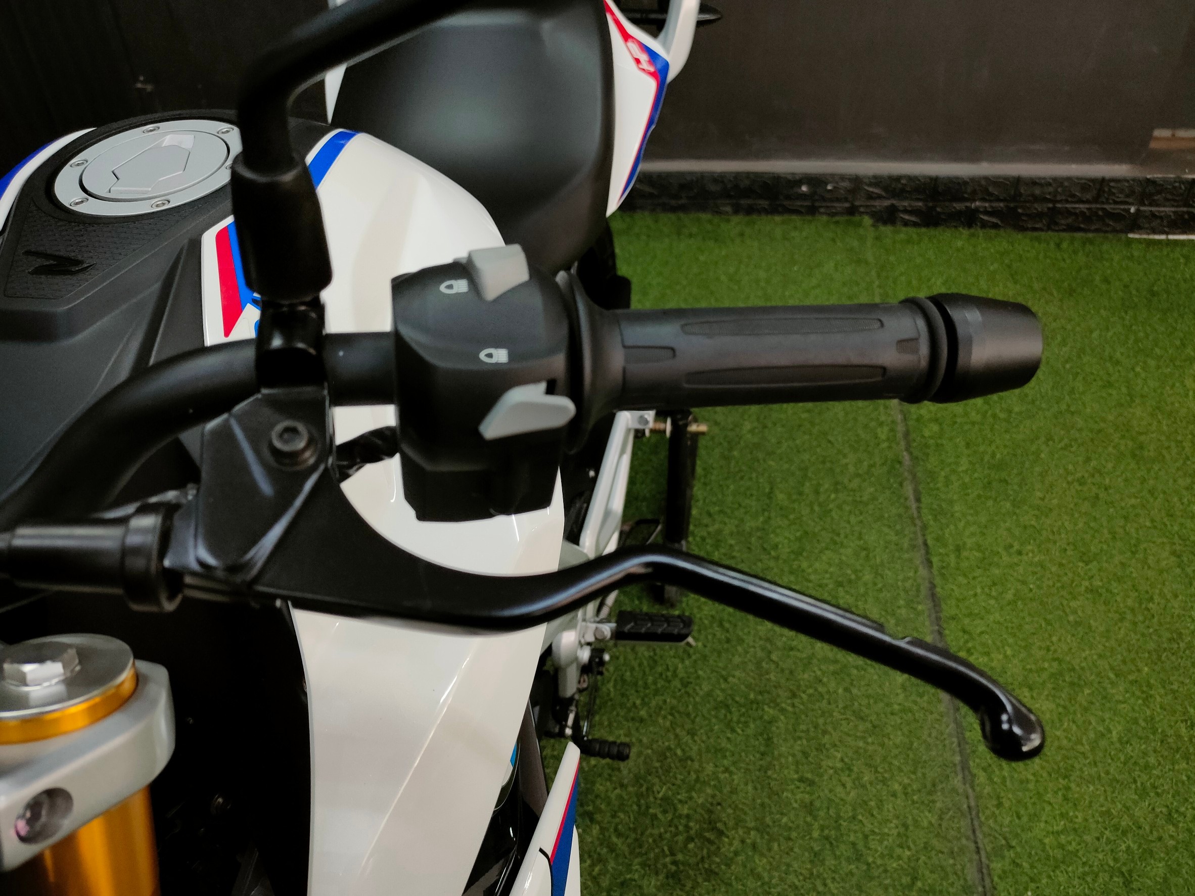 "จะออกรถใหม่...แวะดูคันนี้ก่อน" 😘 BMW G310r ปี 2021 model2019 สภาพนางฟ้าจ๋า ✨ สายจอด2พันโล‼️