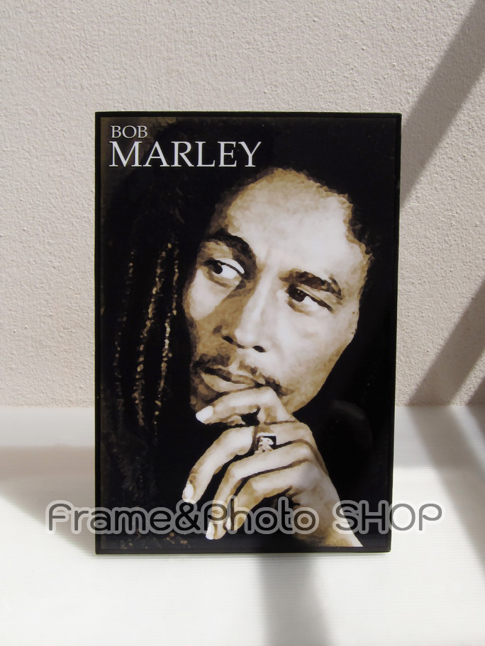 กรอบลอย bob marley