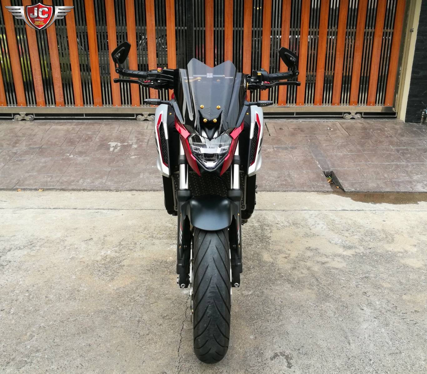 นางฟ้าแต่งเต็ม CB650F LED ไมล์แท้หมื่นกว่าโล