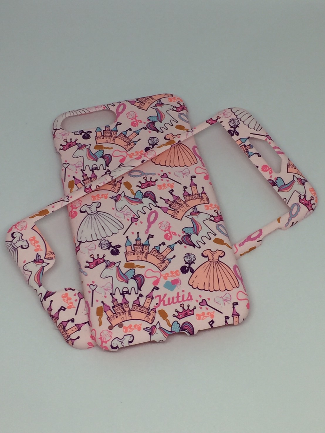 เคสคูทิส (Kutis) ไอโฟน7พลัส,8พลัส(ลายกระโปรงกับปราสาทสีชมพู)