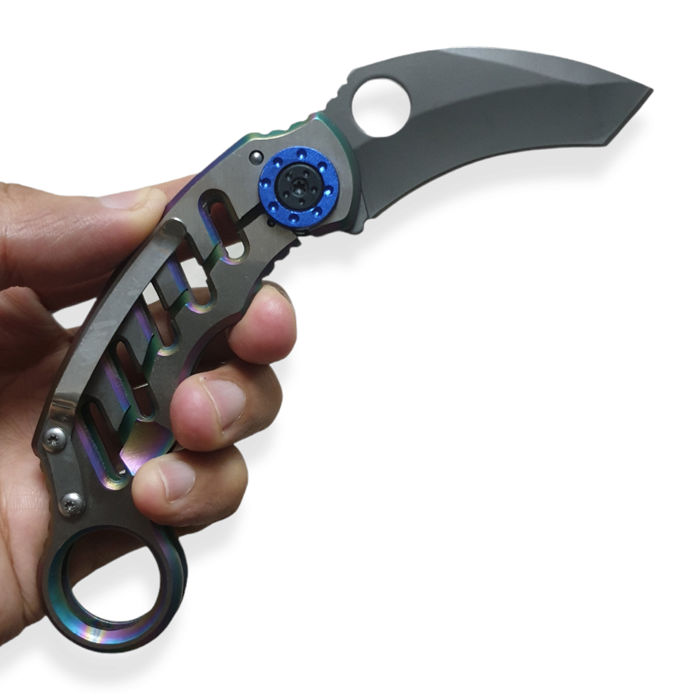 มีดพก มีดพับ มีดคารัมบิต MANTIS KNIVES MK-2 CINQ 2 (สีเทา)