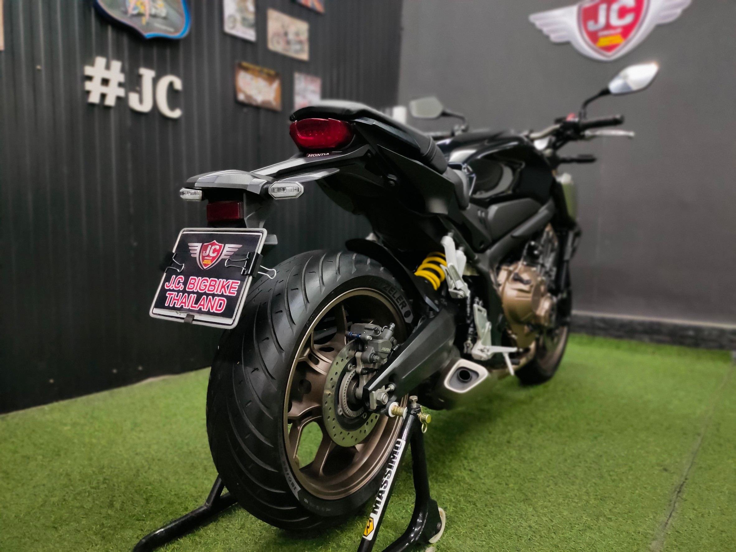 HONDA CB650R ABS จดปี 2019 สวยเดิมมือเดียวแบบนี้....ต้องจัดแล้วป่ะ⁉️