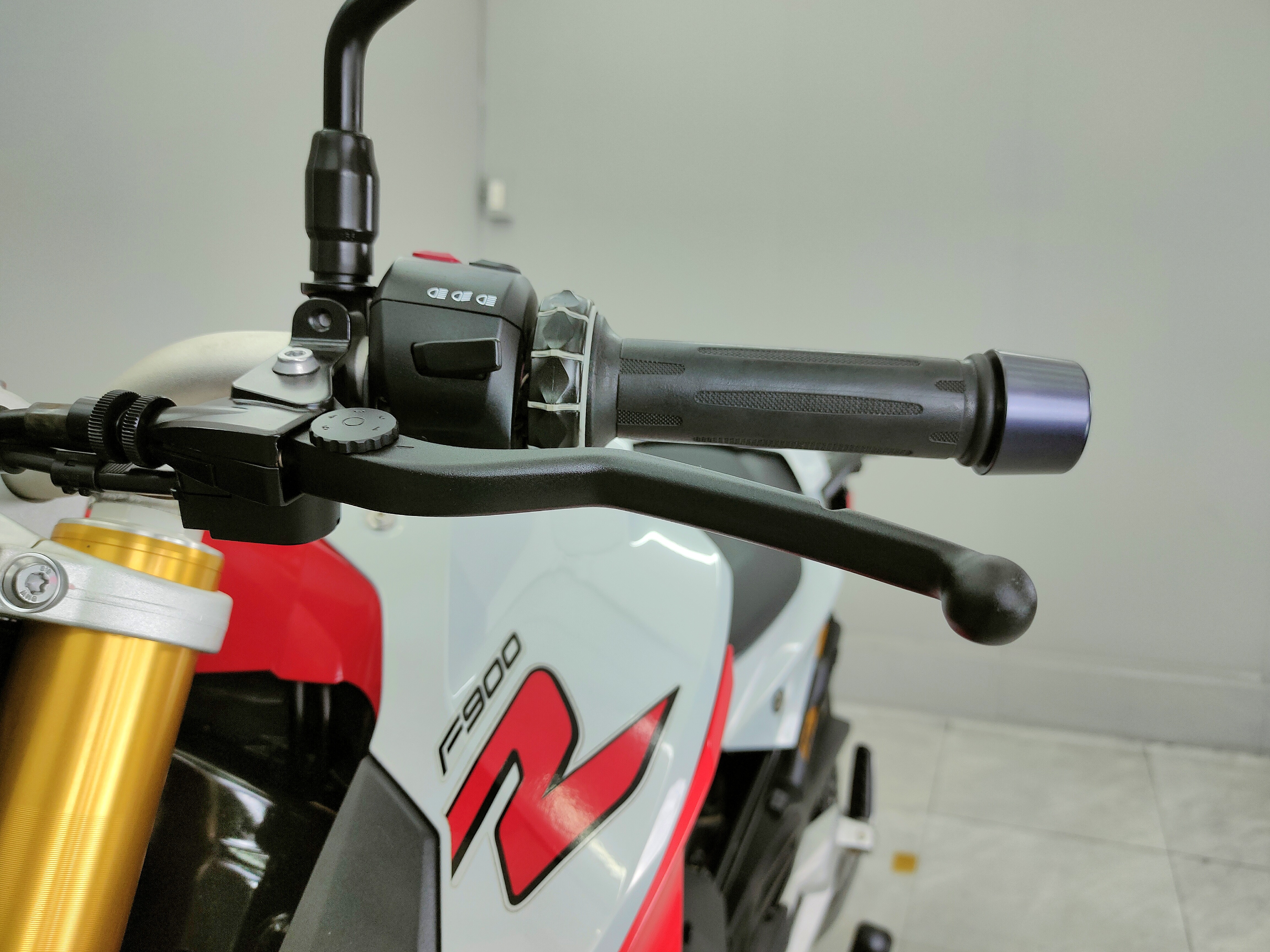 ❌️ ร้าน นี้ ไม่ กรอ ไมล์ ❌ Naked Roaster 💥 หล่อเท่ห์มีระดับ 😎 BMW F900R รถกลางปี 2022 โมเดล 20 "น้องป้ายแดงประหยัดไปครึ่ง⁉️"