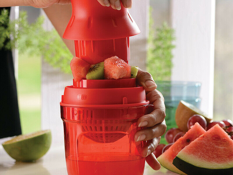 Tupperware Juist Fresh Juicer Mixer 500ml Soft Texlured Fruits & Citrus Fruits