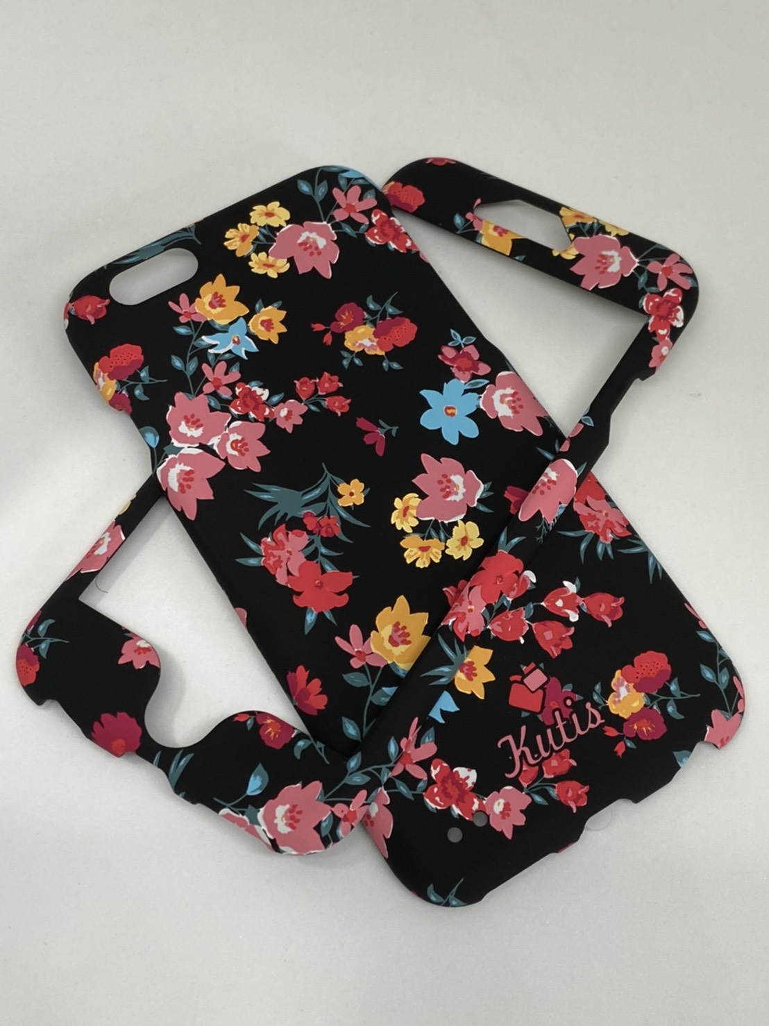 เคสคูทิส(Kutis)เคสไอโฟน6,6S(ลายดอกไม้หลากสี)มาใหม่ เคสประกบหน้า-หลัง เคสเรืองแสง เคสลายวินเทจ ร้านSuperhero Klongthom