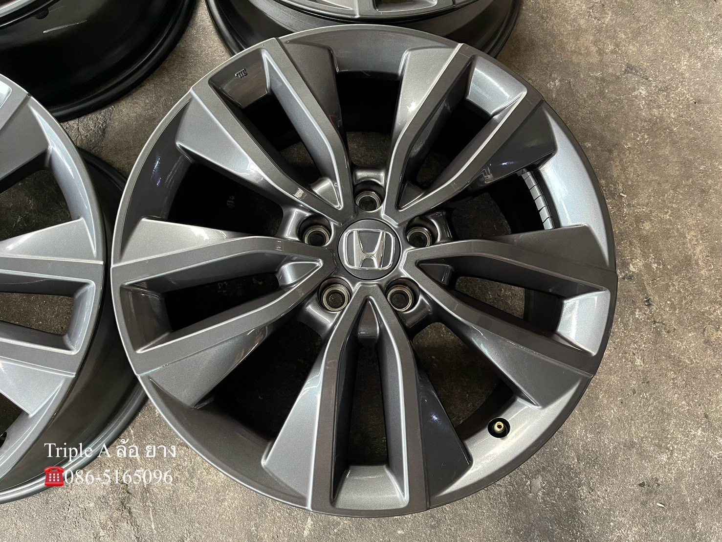 ✨ล้อแม็กป้ายแดง 5รู114✨Honda HRV RS รุ่นใหม่ ขอบ 18💖ใหม่กริ๊บ💖