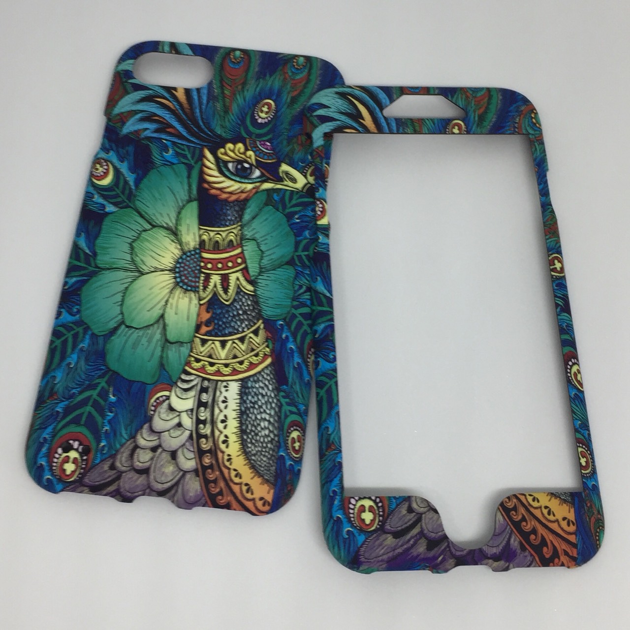 เคสคูทิส (Kutis) ไอโฟน7,8(ลายนกยูง)