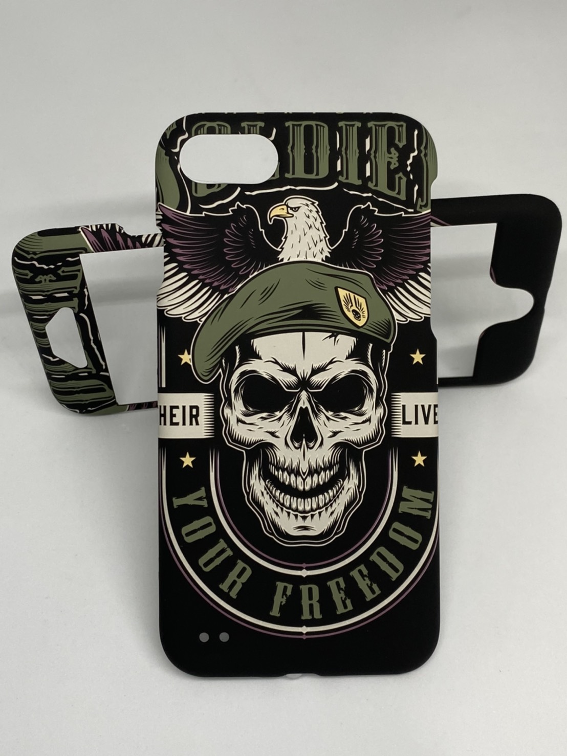 เคสคูทิส(Kutis)เคสไอโฟน7,8,SE2020(ลายYourFreedom)มาใหม่ เคสประกบหน้า-หลัง เคสเรืองแสง เคสลายวินเทจ ร้านSuperhero Klongthom