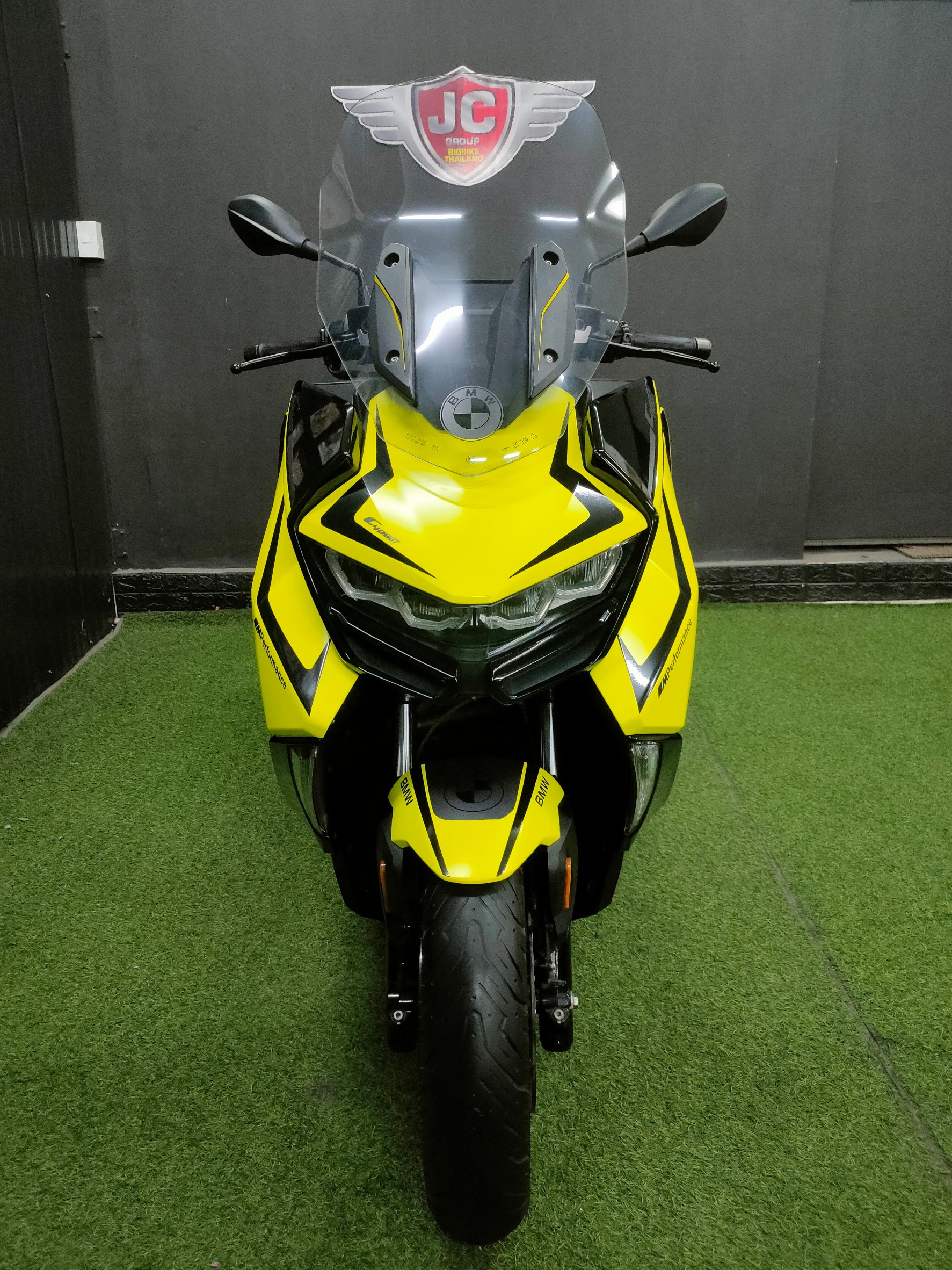 สกู๊ตเตอร์หรูเกรดพรีเมียม BMW C400GT รถปลายปี19 🤩 Warp ลาย Performance+Service เรียบร้อย 👍