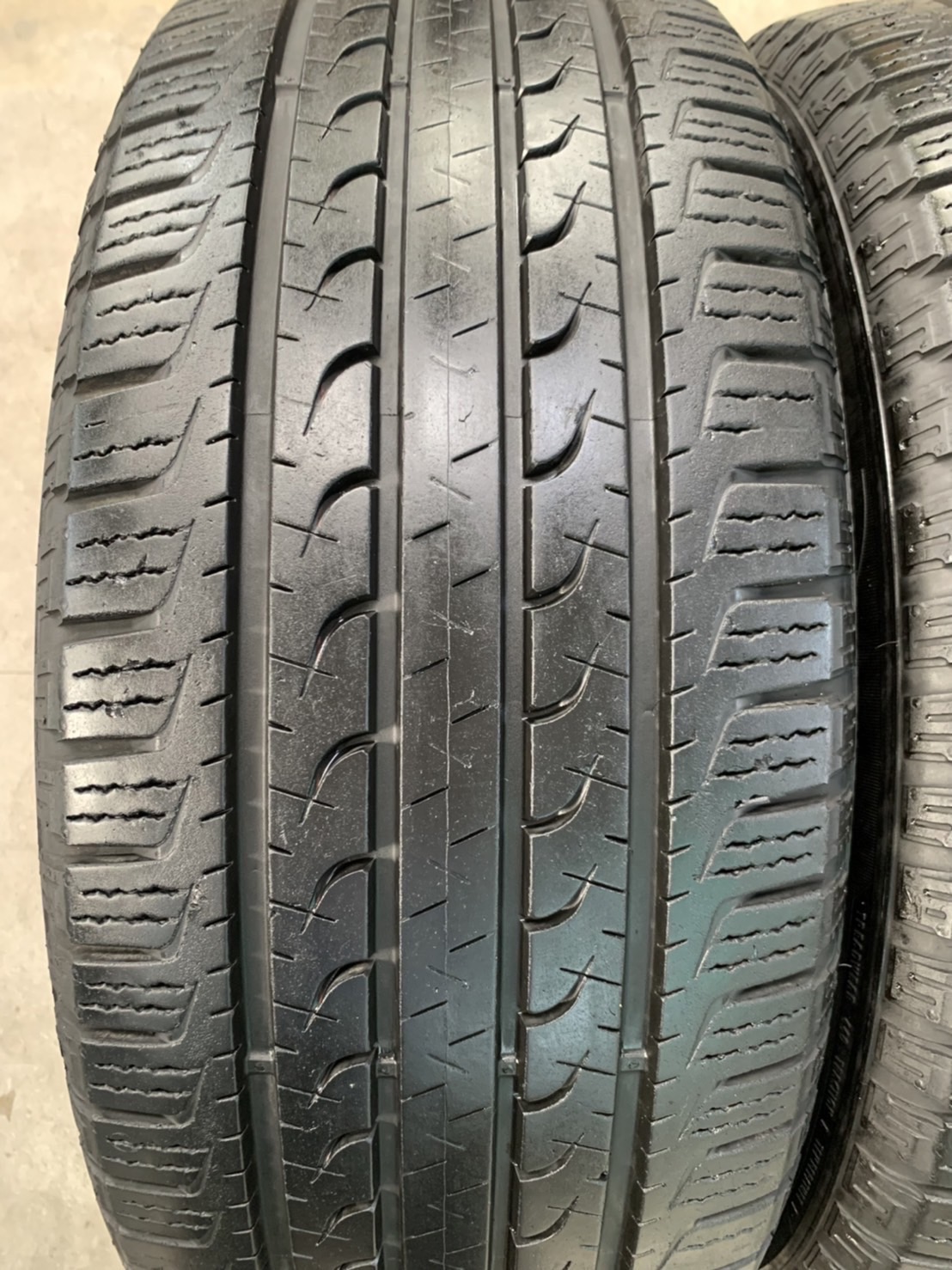 ✨ล้อแม็ก✨Ford Everest Next-Gen รุ่นใหม่ล่าสุด ขอบ 20 พร้อมยาง 265-50-20 GoodYear ปี 20