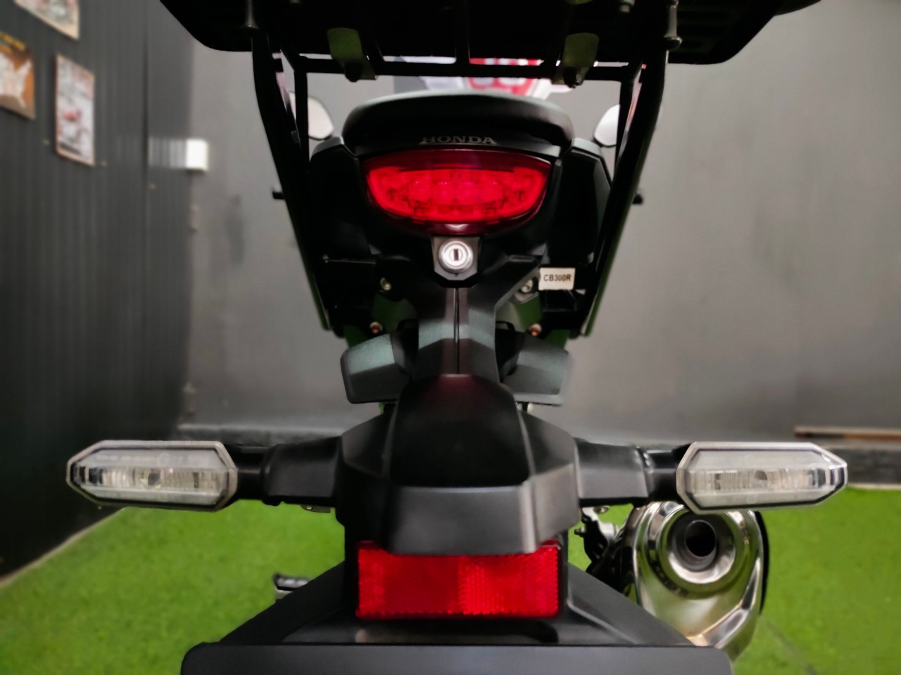 All new CB300R รถบ้านแท้มือเดียว ไม่ประมูล ไมล์แท้ 4พันโล สวยในสไตล์ 2018