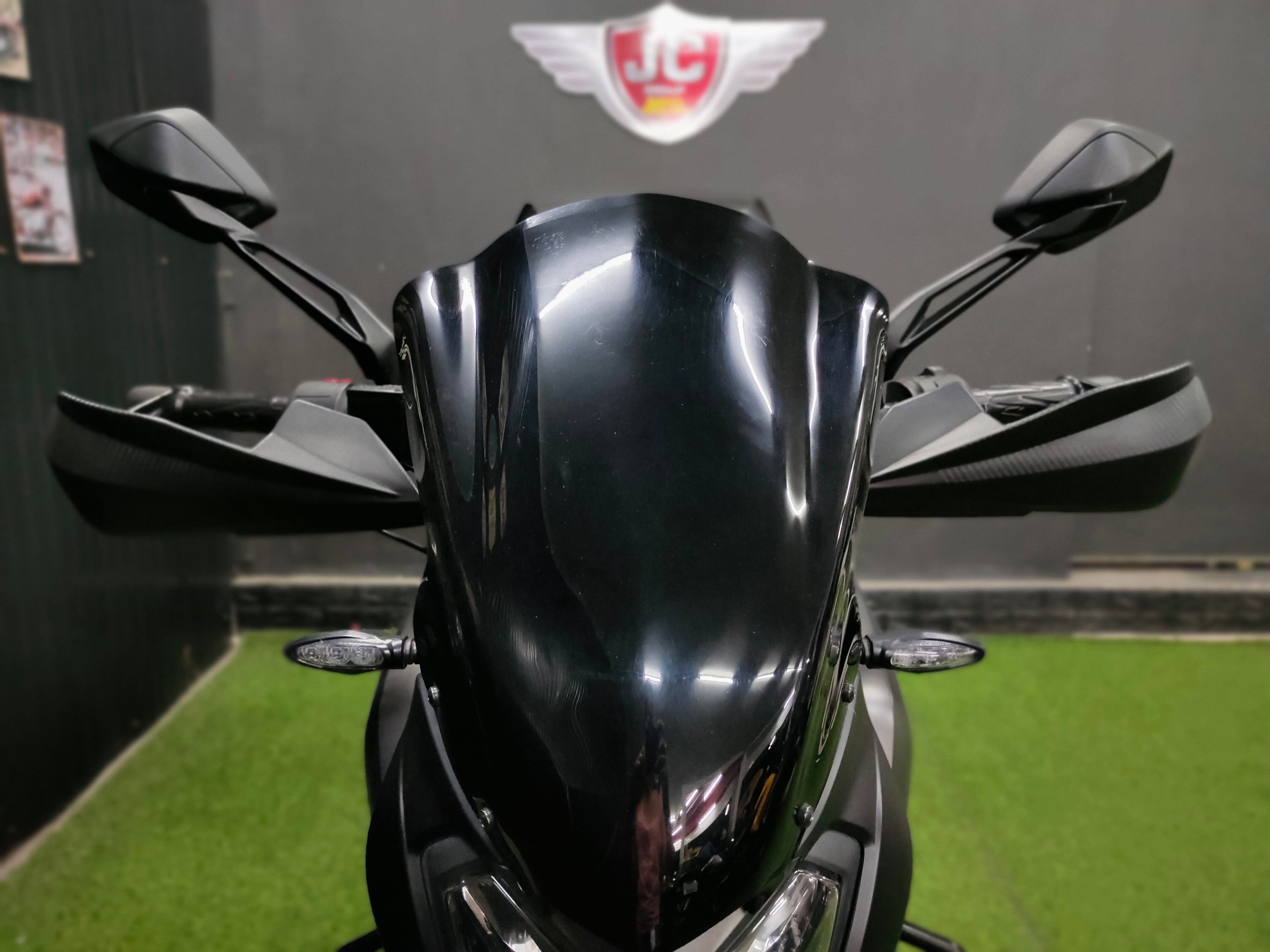 บอกเลย..."ผ่อนถูกกว่าเวฟมือ2‼️" 😱 Naked แต่งทัวร์ริ่ง....DOMINAR D400 จดปี 2020 💸ออกโคตรถูกผ่อนโคตรสบาย💸