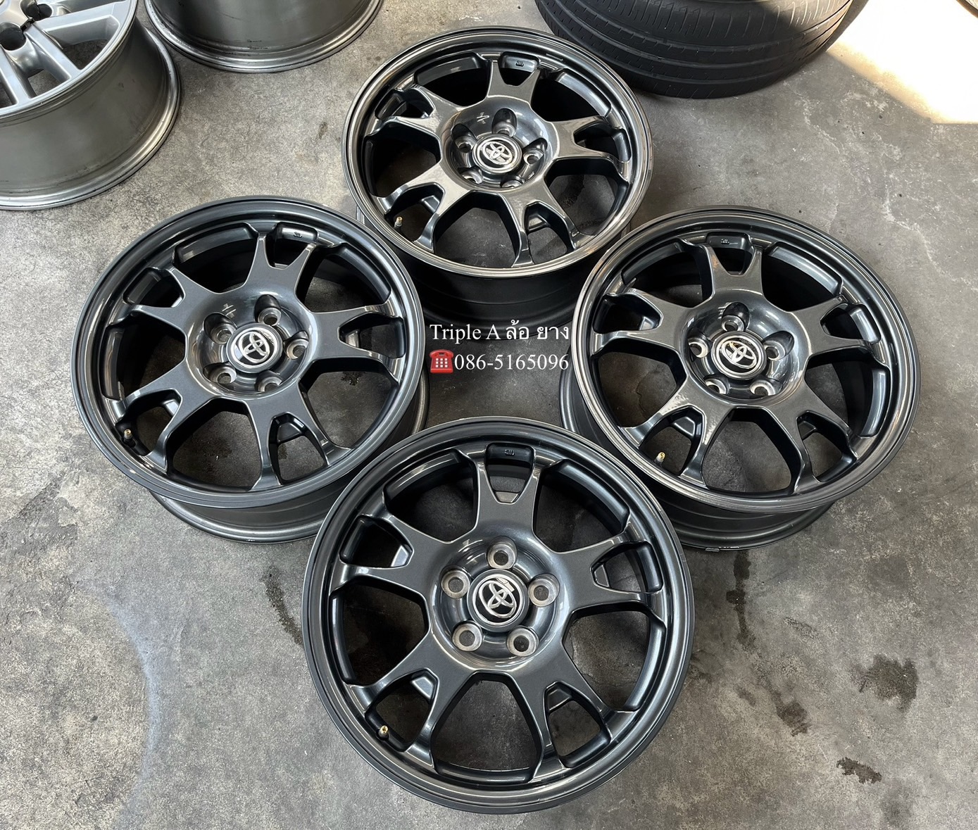 ✨ล้อแม็ก 5รู114✨Toyota Revo Z Edition 60 ปี ขอบ 17 สีเทา