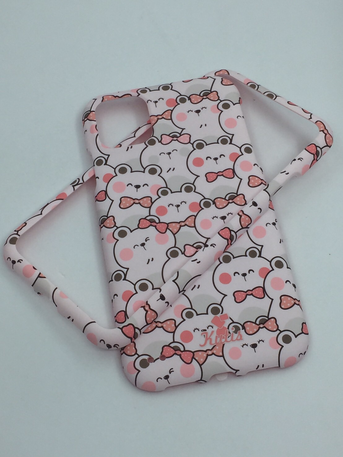 เคสคูทิส(Kutis)เคสไอโฟน11G(ลายแมวติดโบว์)มาใหม่ เคสประกบหน้า-หลัง เคสเรืองแสง เคสลายวินเทจ ร้านSuperhero Klongthom