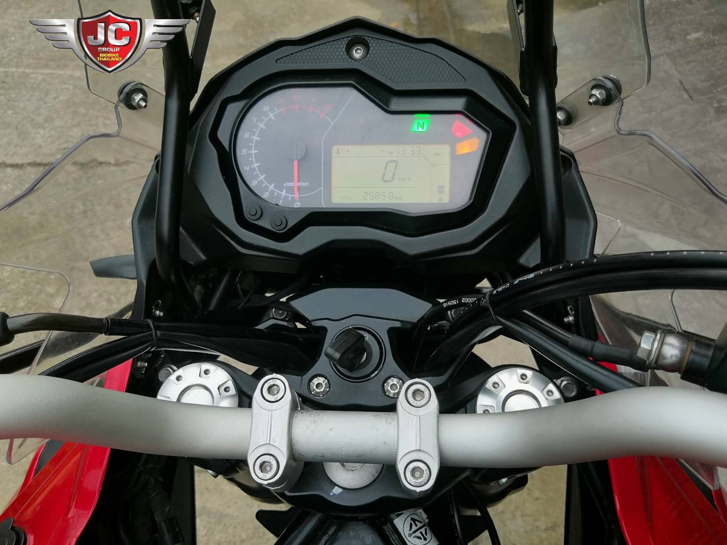 TRK502_abs จดทะเบียนปี 2020 สวยๆใสๆอ๊อปชั่นเต็มคัน