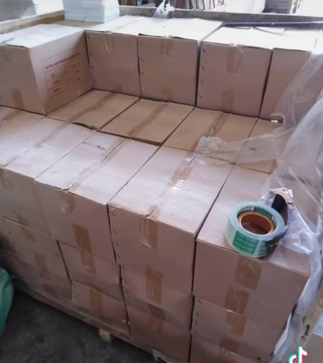 หินปูสระว่ายน้ำสีขาวบริสุทธิ์ white quart สินค้าพร้อมส่ง