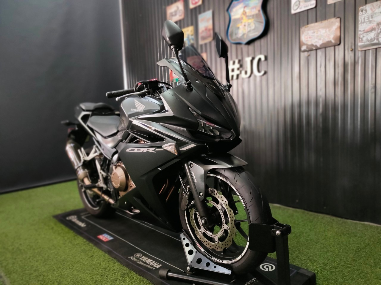 งบ 1900 ⁉️ ได้ขี่สายสปอร์ตของแต่งเพี๊ยบ 😱 จัดไป CBR500R ปลายปี2017 คันนี้เด็ด