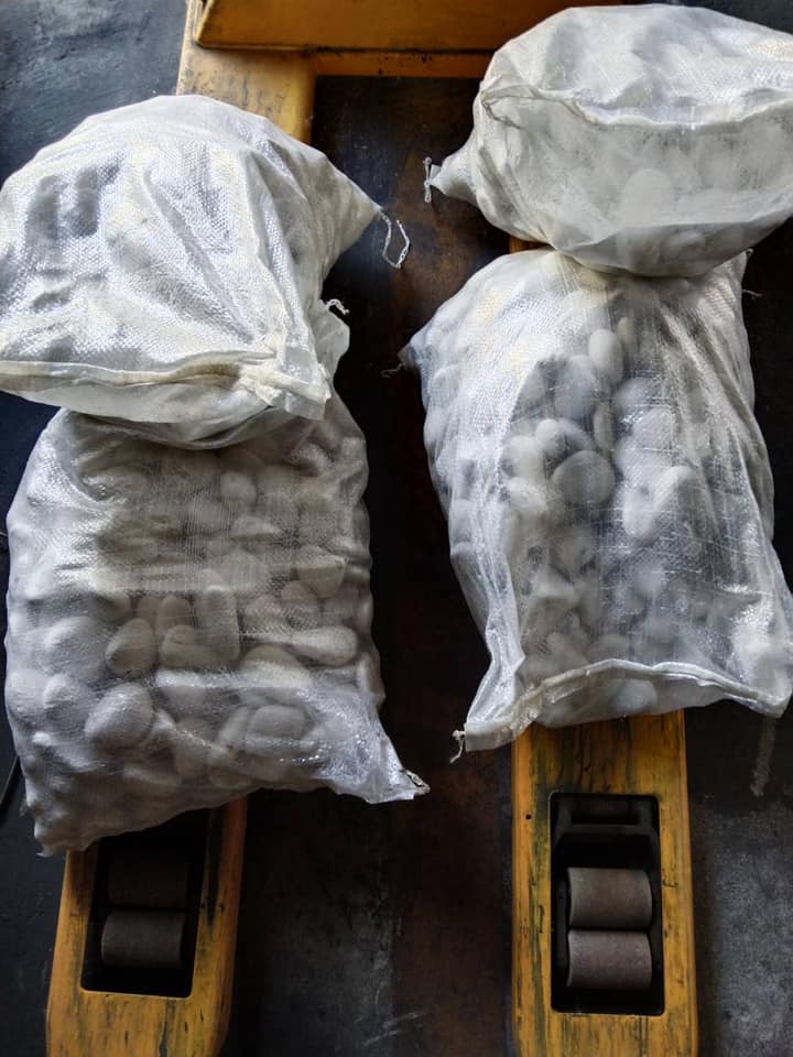 หินกรวด Tan brown