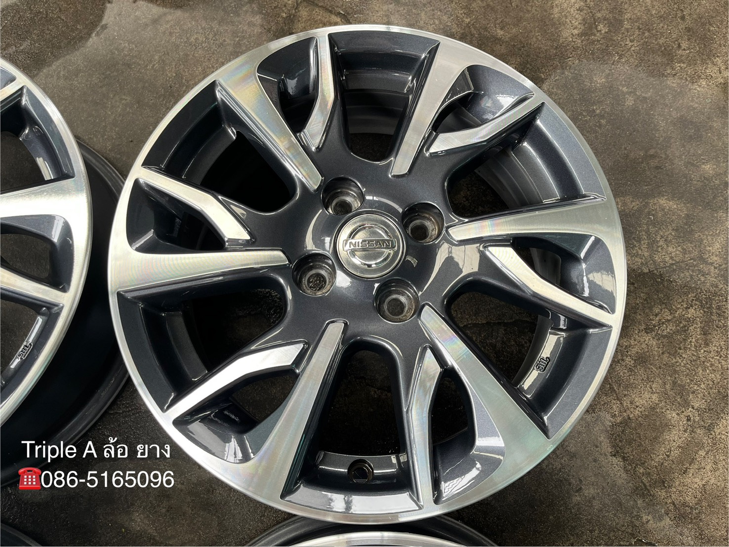 ✨ล้อแม็ก✨Nissan Almera Sportech รุ่นใหม่ ขอบ 15 เทาหน้าเงา💖สวยกริ๊บ💖