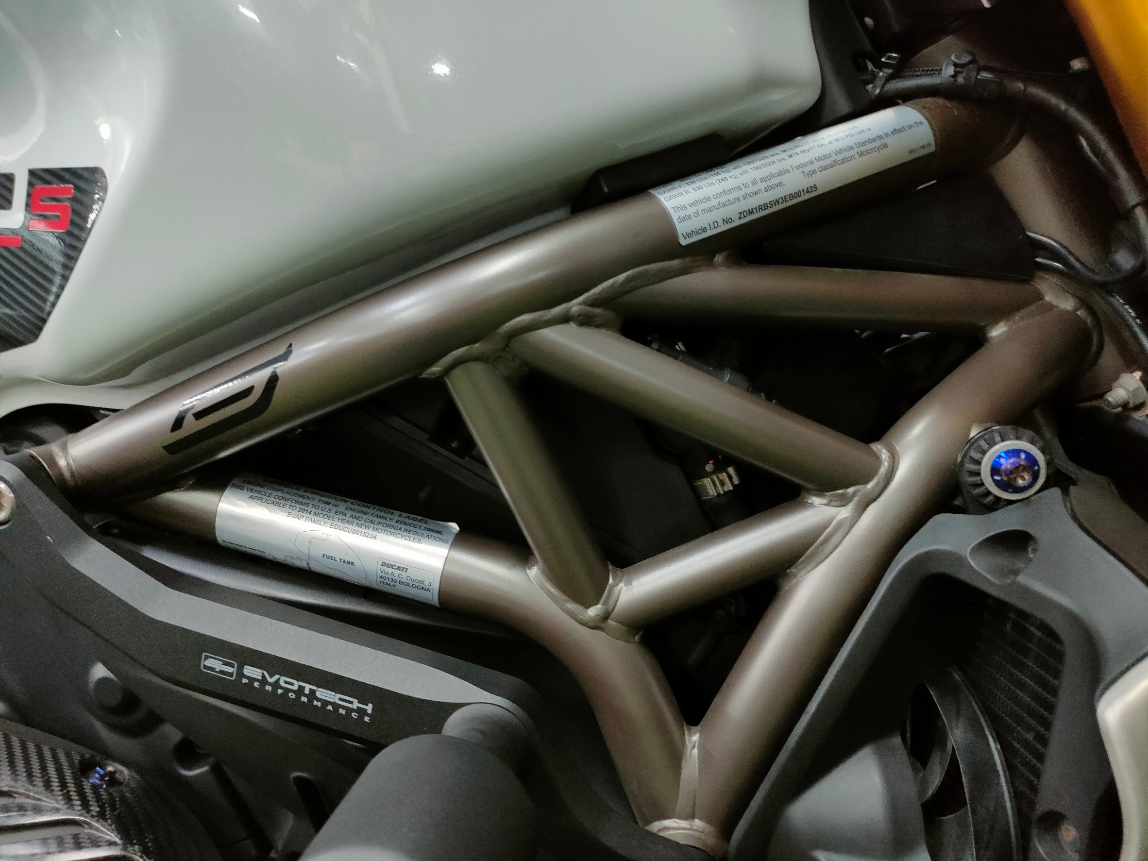 แรร์ไม่แรร์ไม่รู้...แต่ในออนไลน์นับคันได้เลย⁉️ 😱Ducati Monster1200S รถปี15 💥ตัวเปล่าก็ล้านแล้ว...ยัดเพิ่มอีก2แสน💥