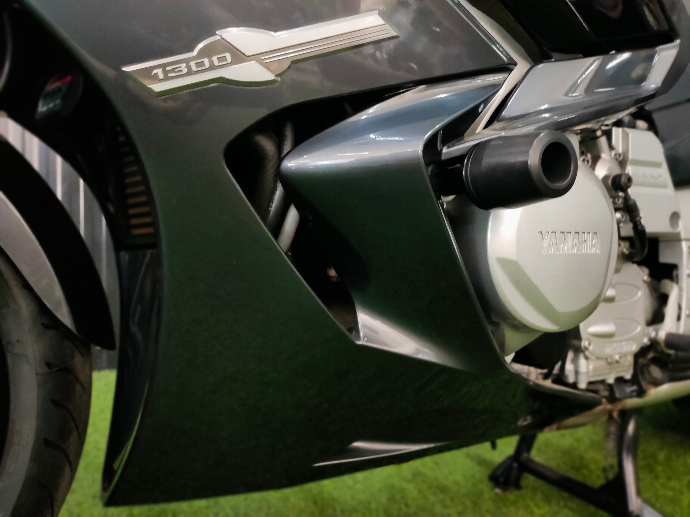 Sport Touring ตัวพรีเมียมจากค่าย YAMAHA รุ่น FJR1300AS ตัวท๊อป Autoclutch ขับเพลาปลายปี 2018 แท้สายจอดไมล์ 2,xxx 😎 โฉมปัจจุบัน...นับคันได้เลย‼️