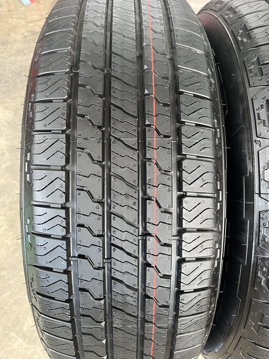 ✨ยางใหม่ป้ายแดง✨255-65-18 Goodyear💖ใหม่กริ๊บ🚗ถอดจากโชว์รูมรถ