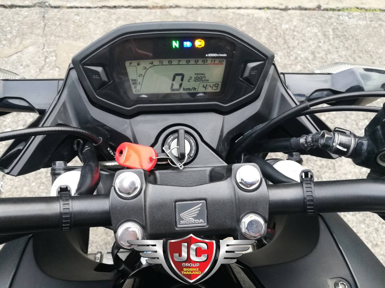 ดาวน์ 900 บาท CB300F ABS 2017รถบ้านมือเดียว มาใหม่