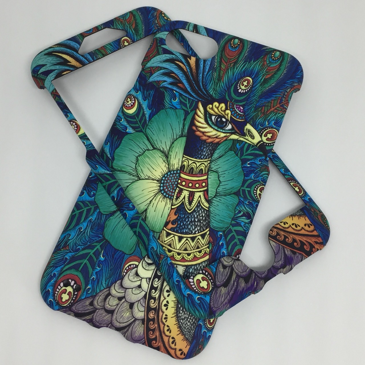 เคสคูทิส (Kutis) ไอโฟน7,8(ลายนกยูง)