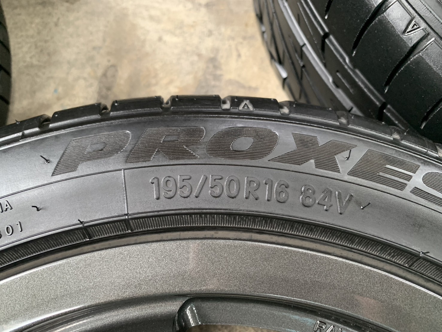 ✨ล้อแม็กแต่ง✨4รู100✨RALLY (งาน ENKEI) ขอบ 16 สีเทากัน พร้อมยาง 195-50-16 TOYO ปลายปี 20