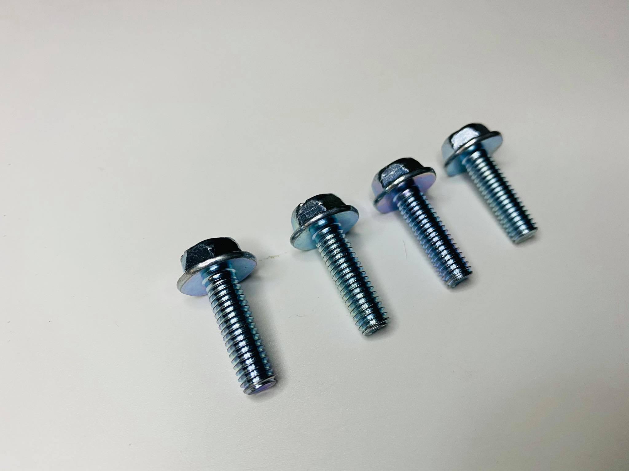 น็อตกันตกดรีม99 ดรีมC100P 4 ตัว