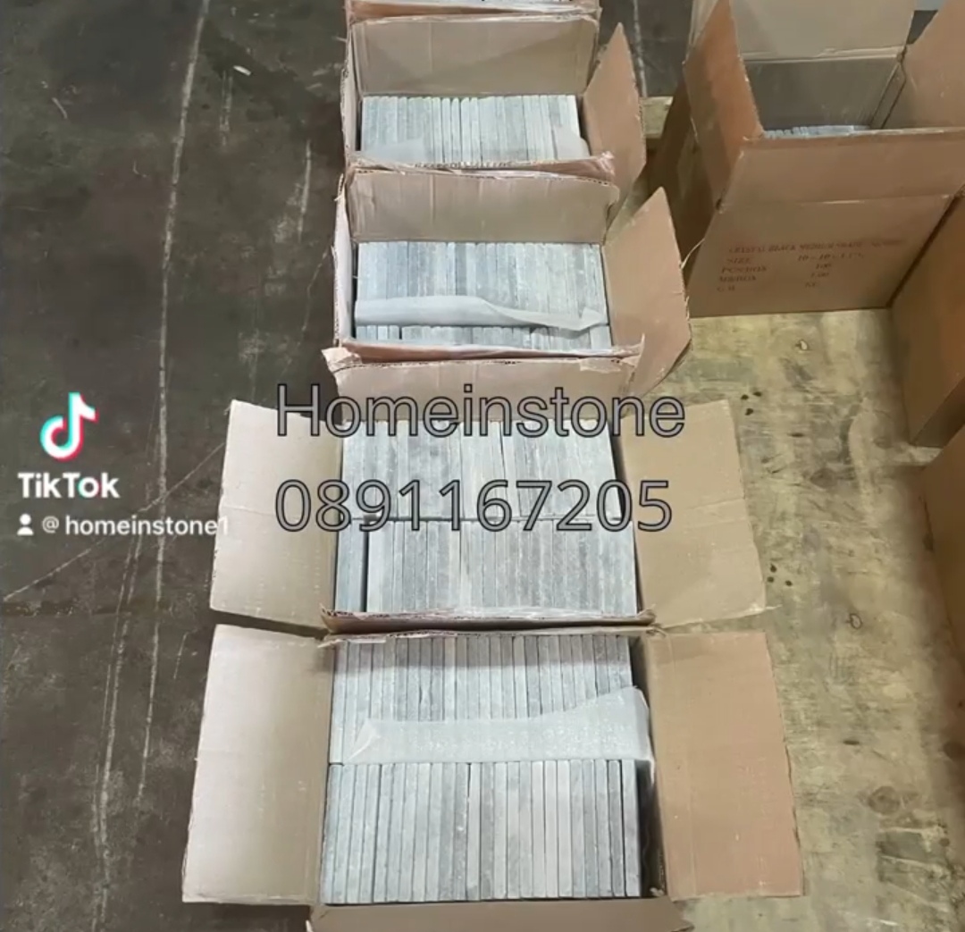 หินปูสระว่ายน้ำ crystal black 10x10,30x60