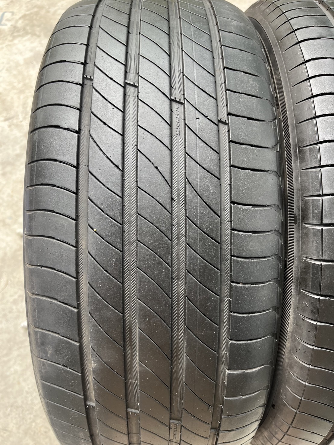 ✨ล้อแม็กพร้อมยาง✨Toyota Corolla Cross ขอบ 18 เทาหน้าเงา💖สภาพสวย💖