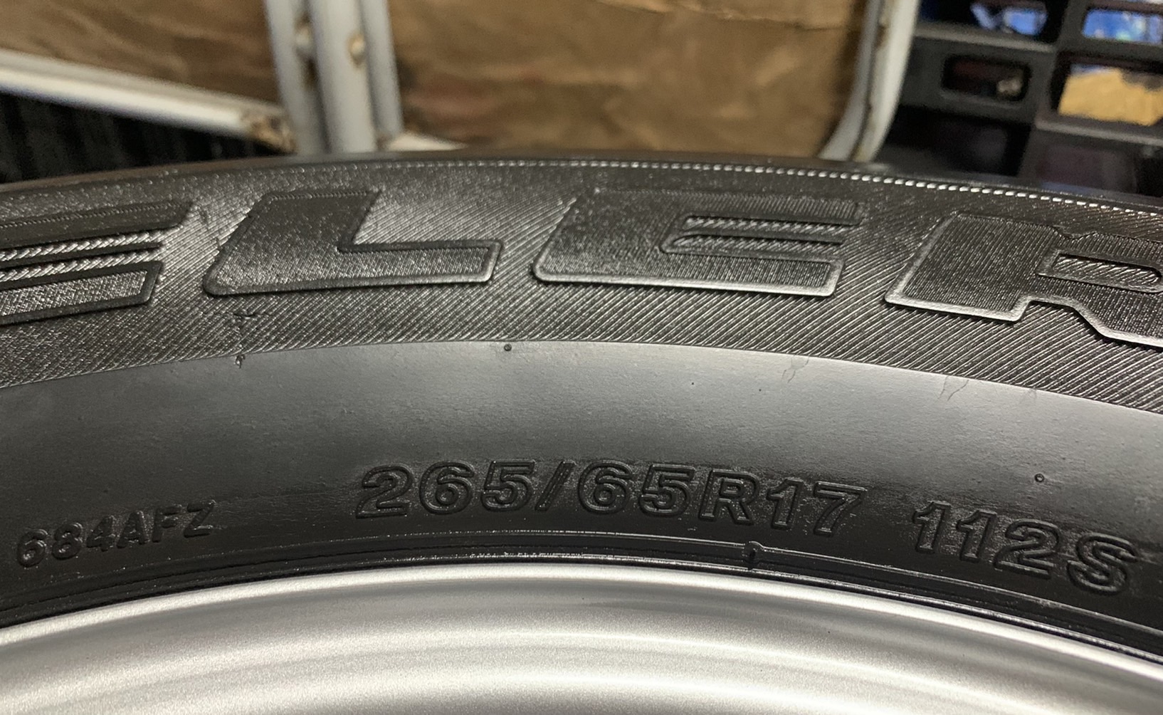 🔧ล้ออะไหล่ 6รู139 ขอบ 17🔧 แถมยาง 265-65-17 Bridgestone ปี 14